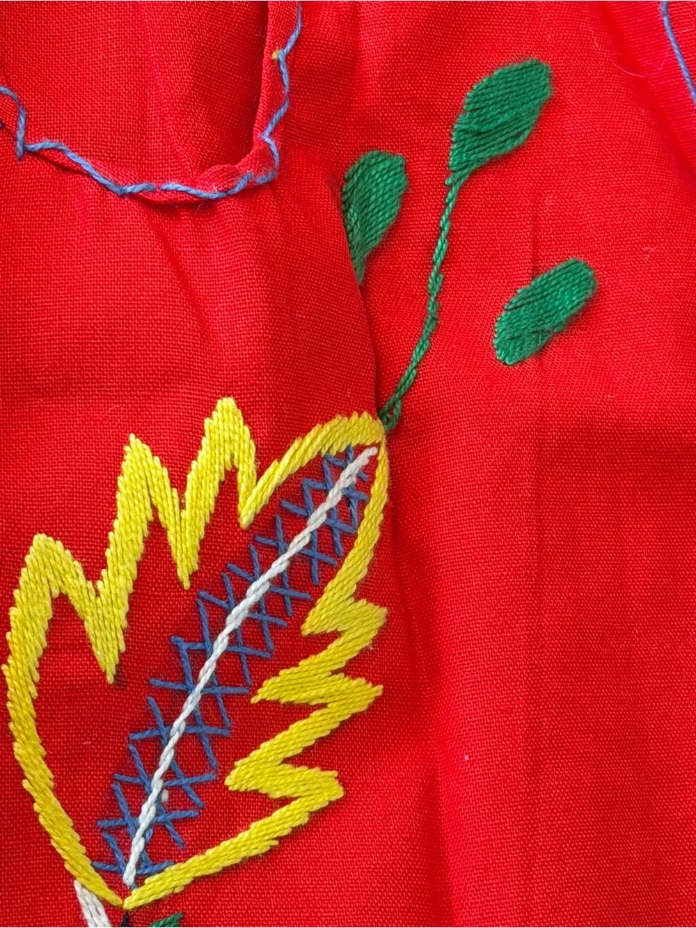 Vintage Folk Art Embroidered Half Apron. Dopamine | Southwestern | Portugese